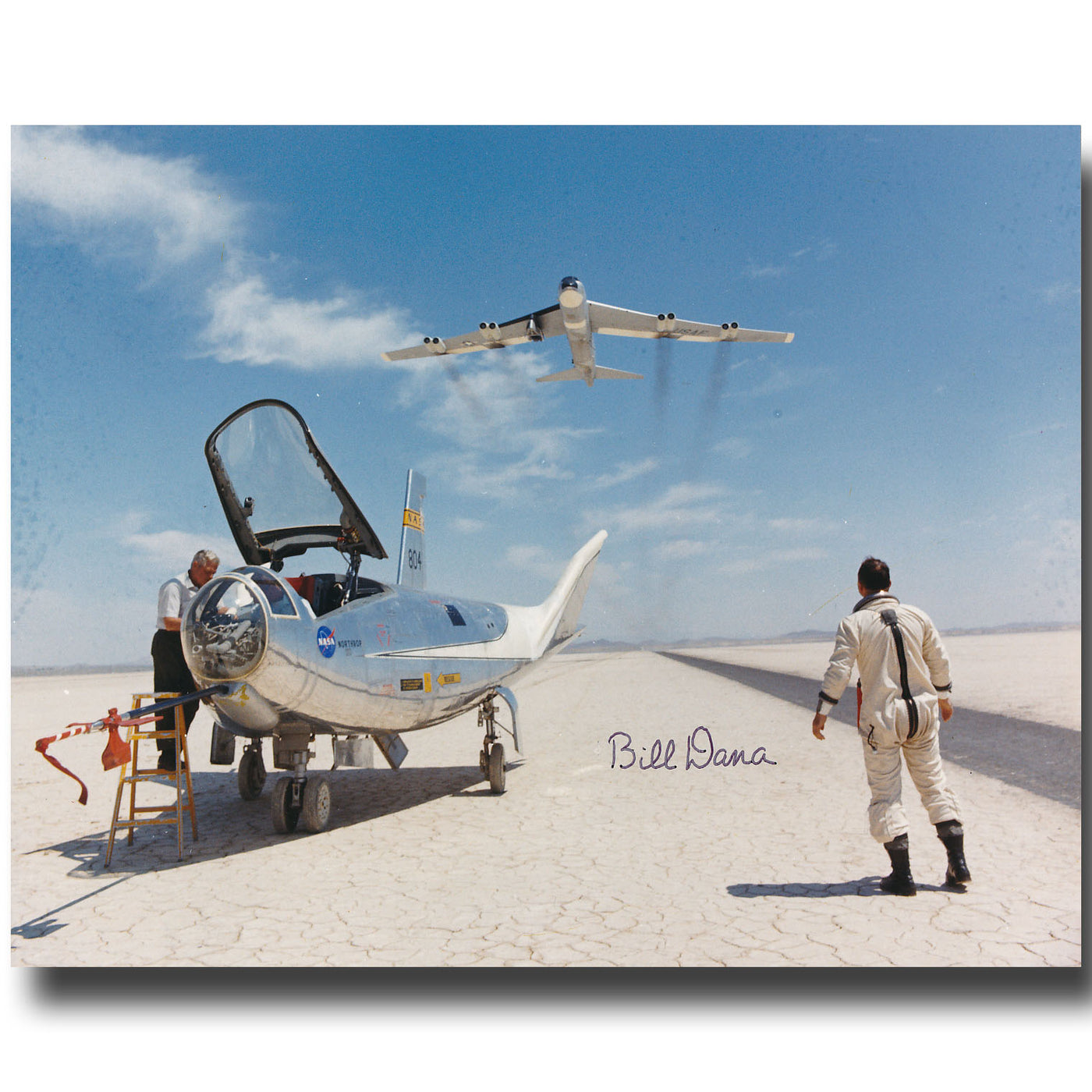 Bill Dana – striking testpilot photo