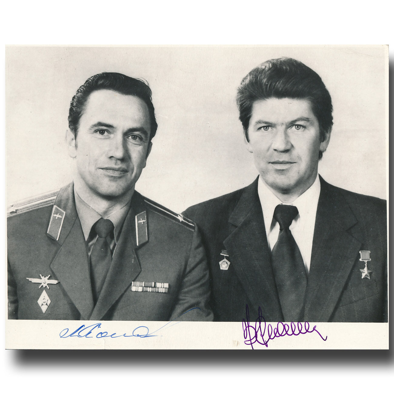 Soyuz 35 – vintage glossy