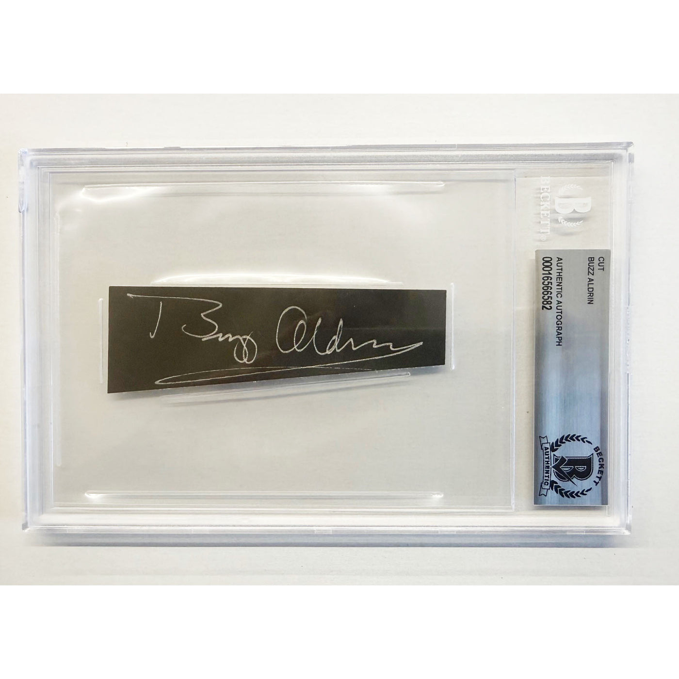 Buzz Aldrin – Signature Beckett certified