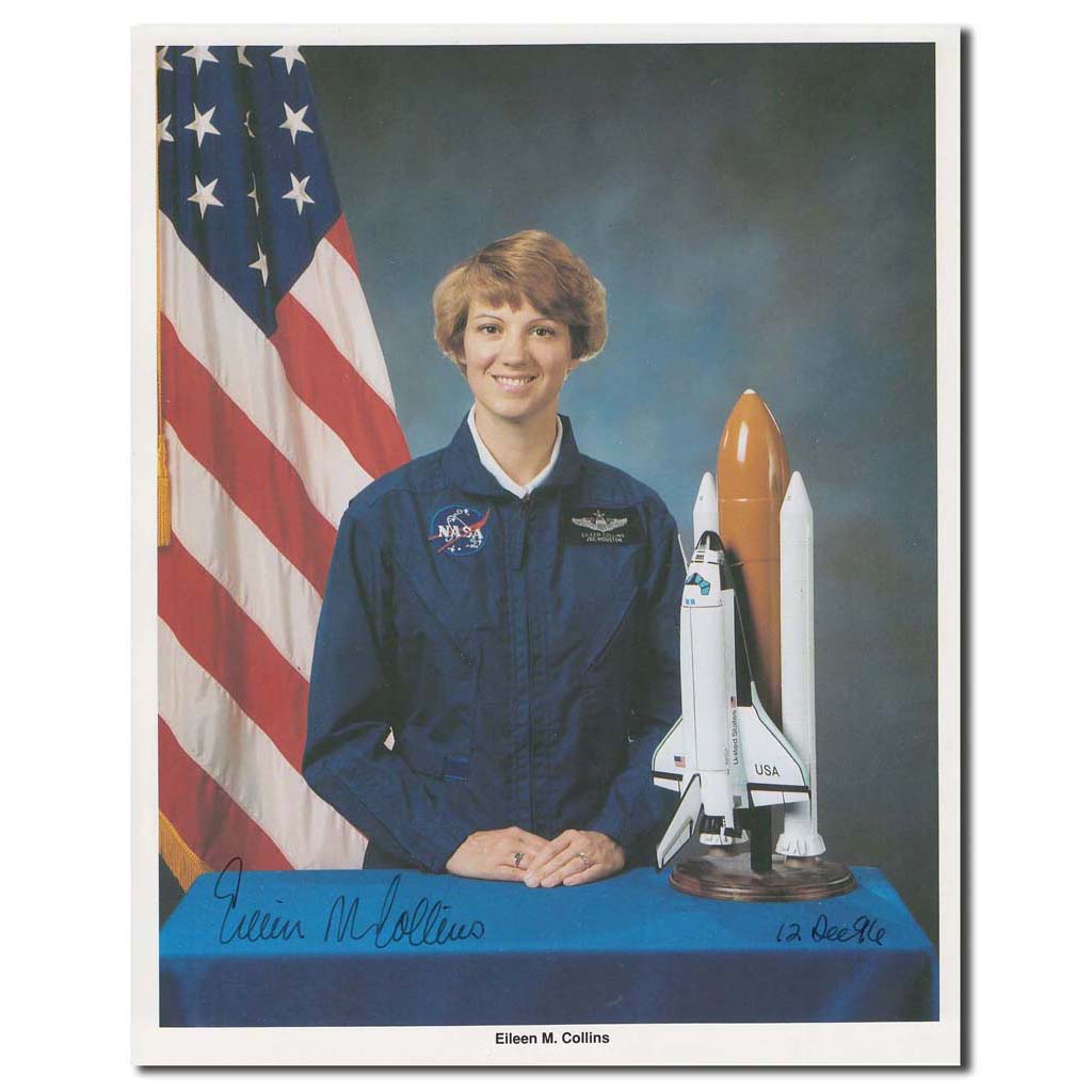 Eileen Collins – NASA portrait